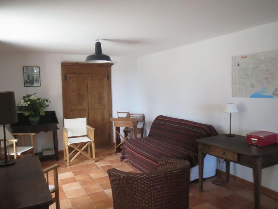 La Maison Du Prieure Vezenobres Esterno foto