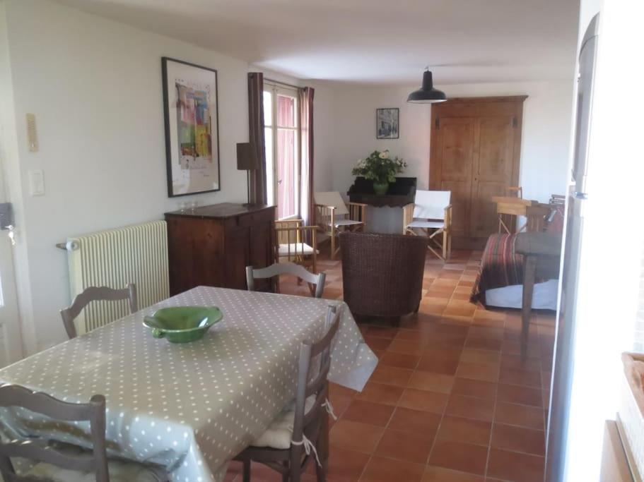 La Maison Du Prieure Vezenobres Esterno foto